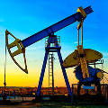 Цены на нефть снижаются на фоне опасений по поводу спроса