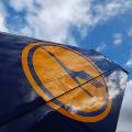 Прибыль Lufthansa выросла из-за падения цен на топливо 