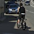 Правительство РФ поддержало увеличение штрафов за въезд на тротуары и велодорожки