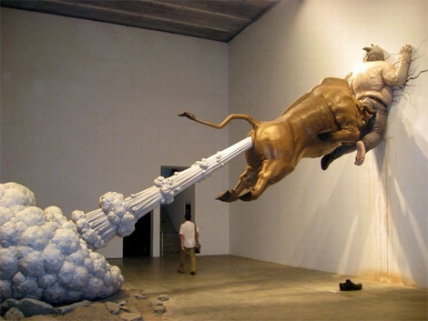 The Big Golden Farting Bull. Раздавленные мировой экономикой The Big Golden Farting Bull. Раздавленные мировой экономикой
