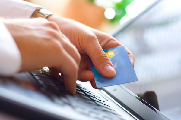 Кто будет проводить ваши онлайн платежи?