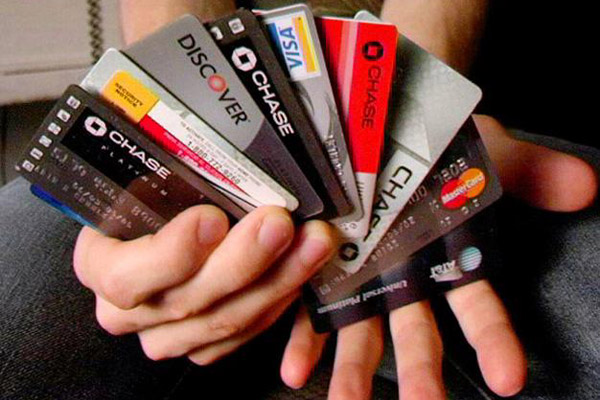 Как выбрать кредитную карту?
