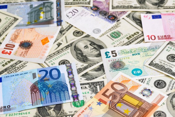 Стоит ли брать кредит в иностранной валюте?