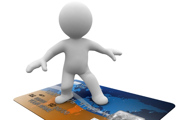 Оформление кредитной карты – нужна ли страховка?