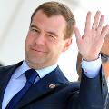 Медведев пообещал увеличить субсидии разработчикам беспилотных авто