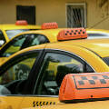 В России перестало хватать таксистов и такси