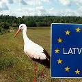 Китайцы заняли третье место по заявкам на вид на жительство в Латвии после россиян и украинцев