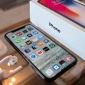 Продажи Apple iPhone падают рекордными темпами